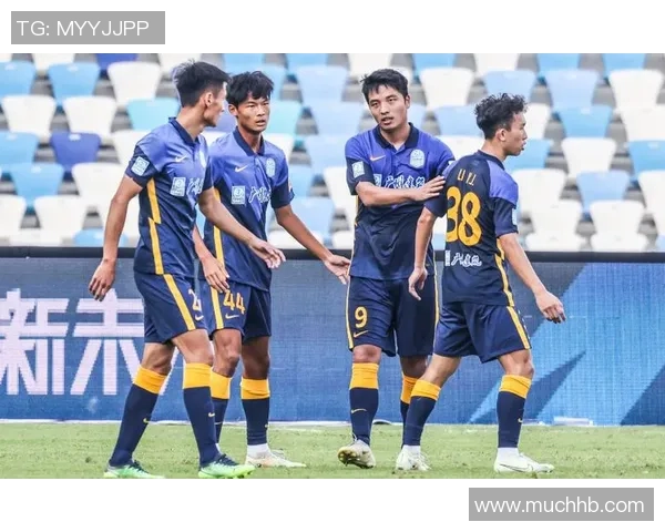 武汉篮球队与广州篮球队赛后复盘分析比赛经验与战术调整探讨